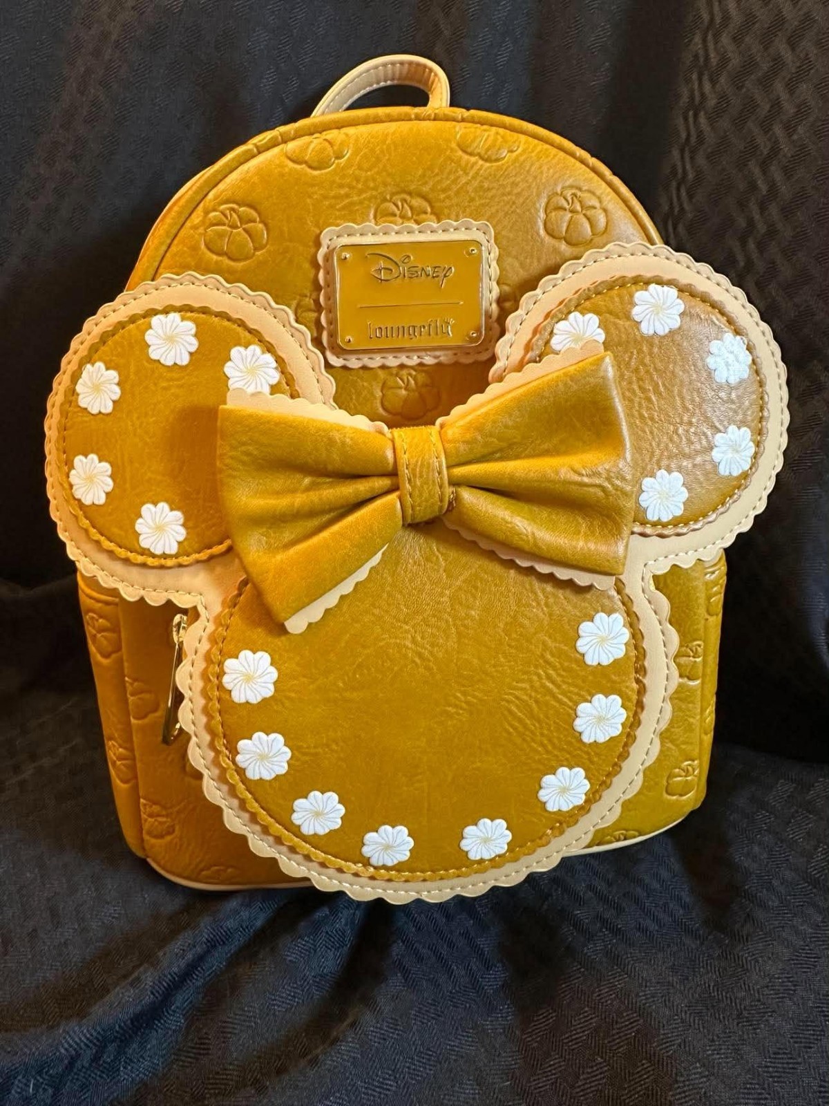 Loungefly Disney Minnie Mouse Pumpkin Pie Cinnamon Scented Fall Mini Backpack