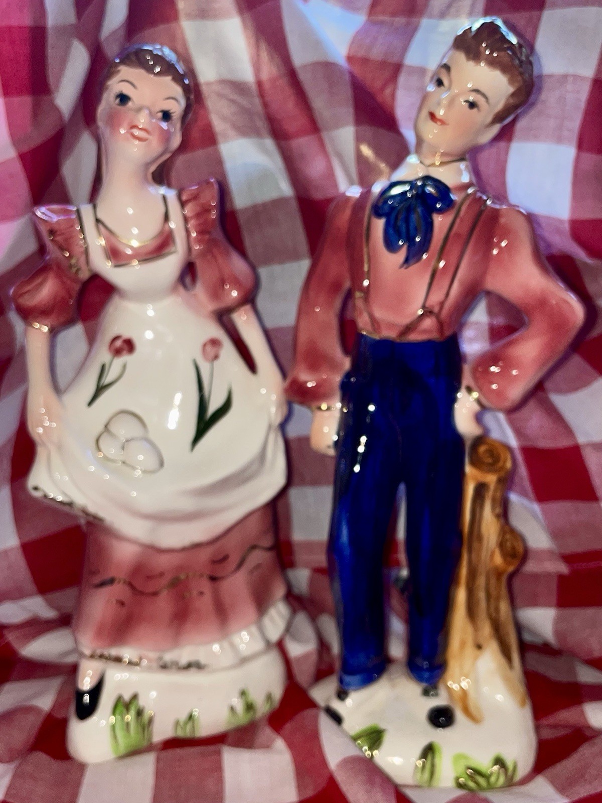 Kreiss & Company Ceramic Country Style Couple. Vintage 50s Mint
