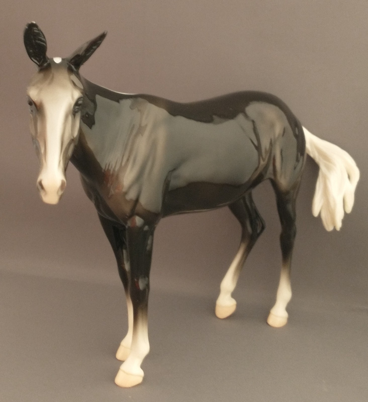 Breyer 2026 Vintage Club Mabel Molly Mule Glossy Charcoal Very Sweet 1 of 1200