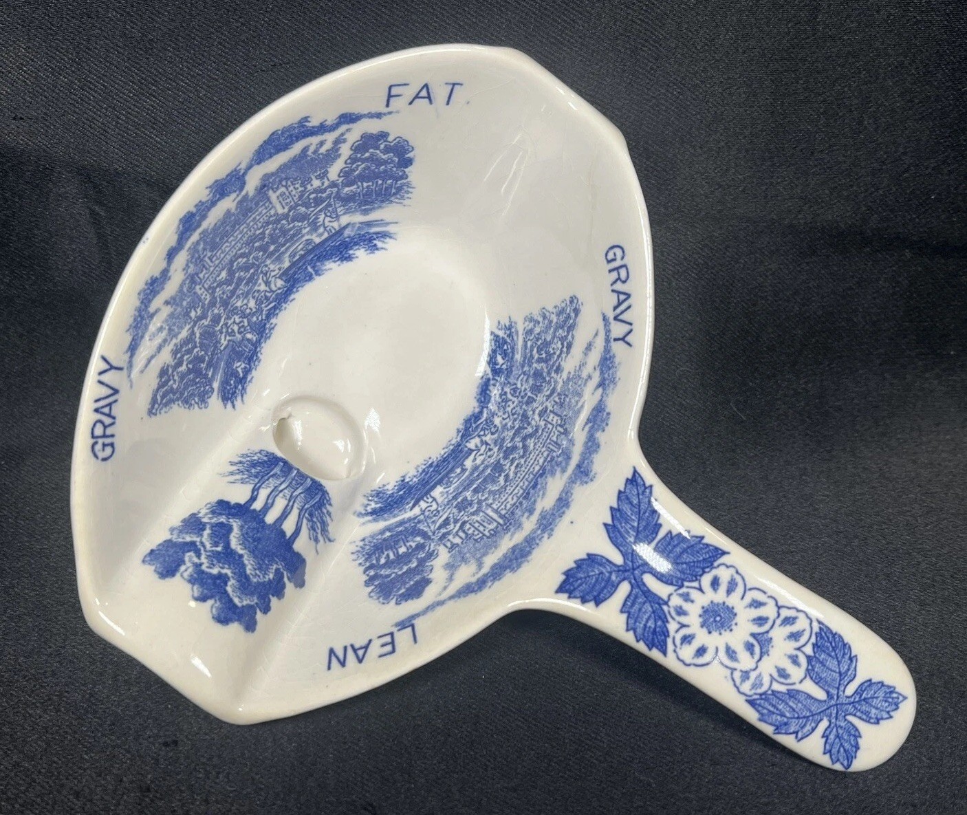 VTG ATQ BLUE & WHITE Blueflow Transferware Gravy Boat Fat Lean Separator 7”