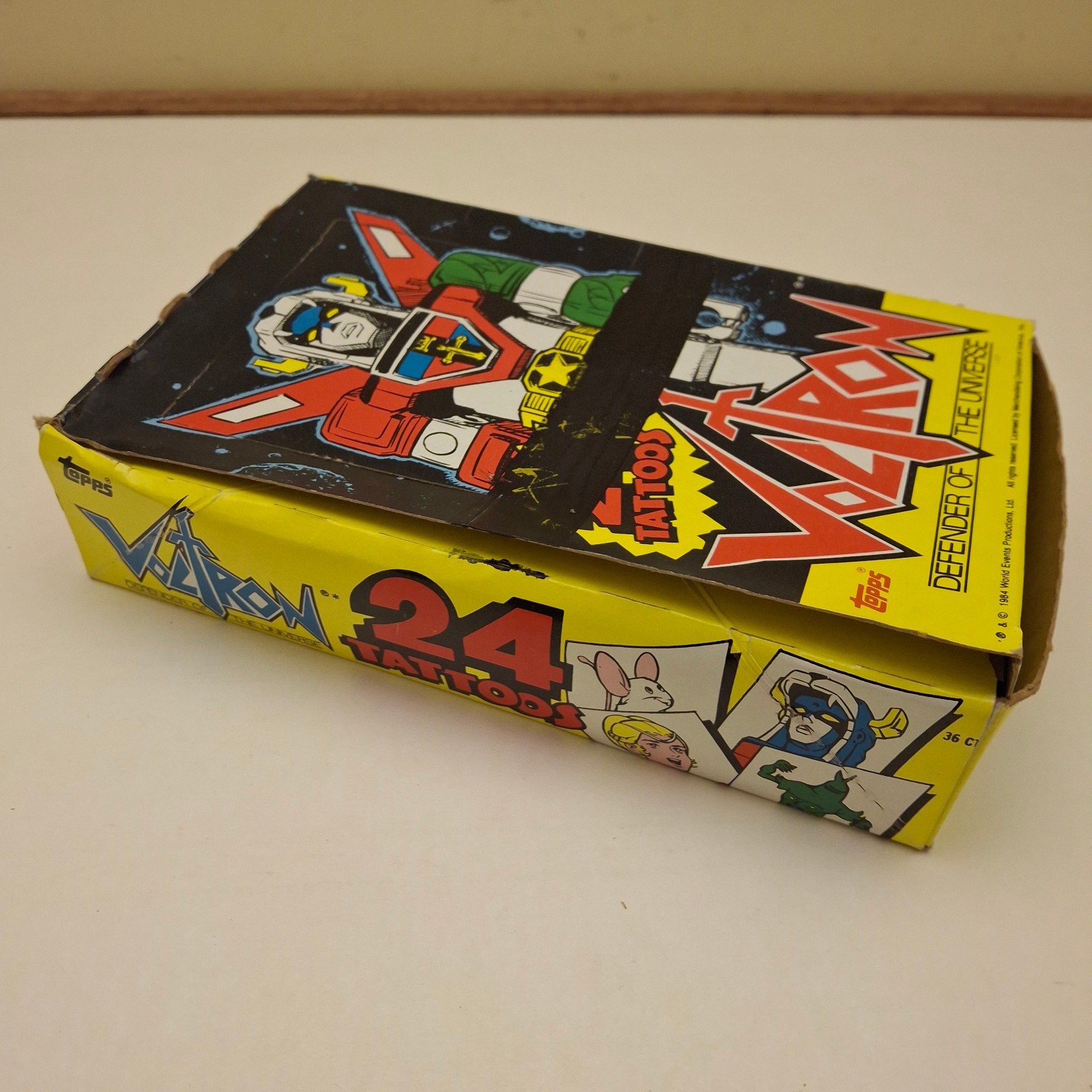 1984 Topps Vintage Voltron Tattoos Box of *32* Packs Defender Of The Universe 1984 Topps Vintage Voltron Tattoos Box of *32* Packs Defender Of The Universe