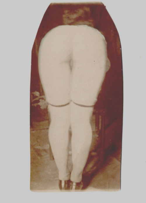 WOMAN\'S BACKSIDE, SEPIA ORIGINAL PHOTO c. 1890\'s, ONE OF A KIND, VICTORIAN ERA