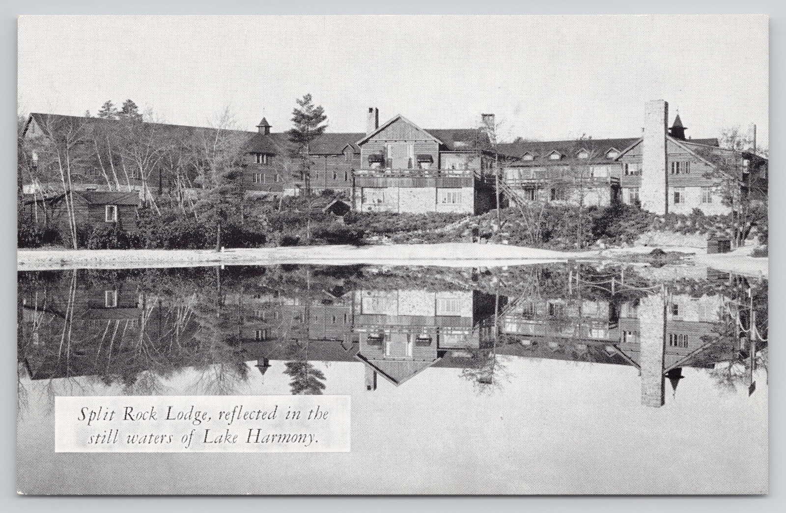 Split Rock Lodge Lake Harmony Pennsylvania Postcard