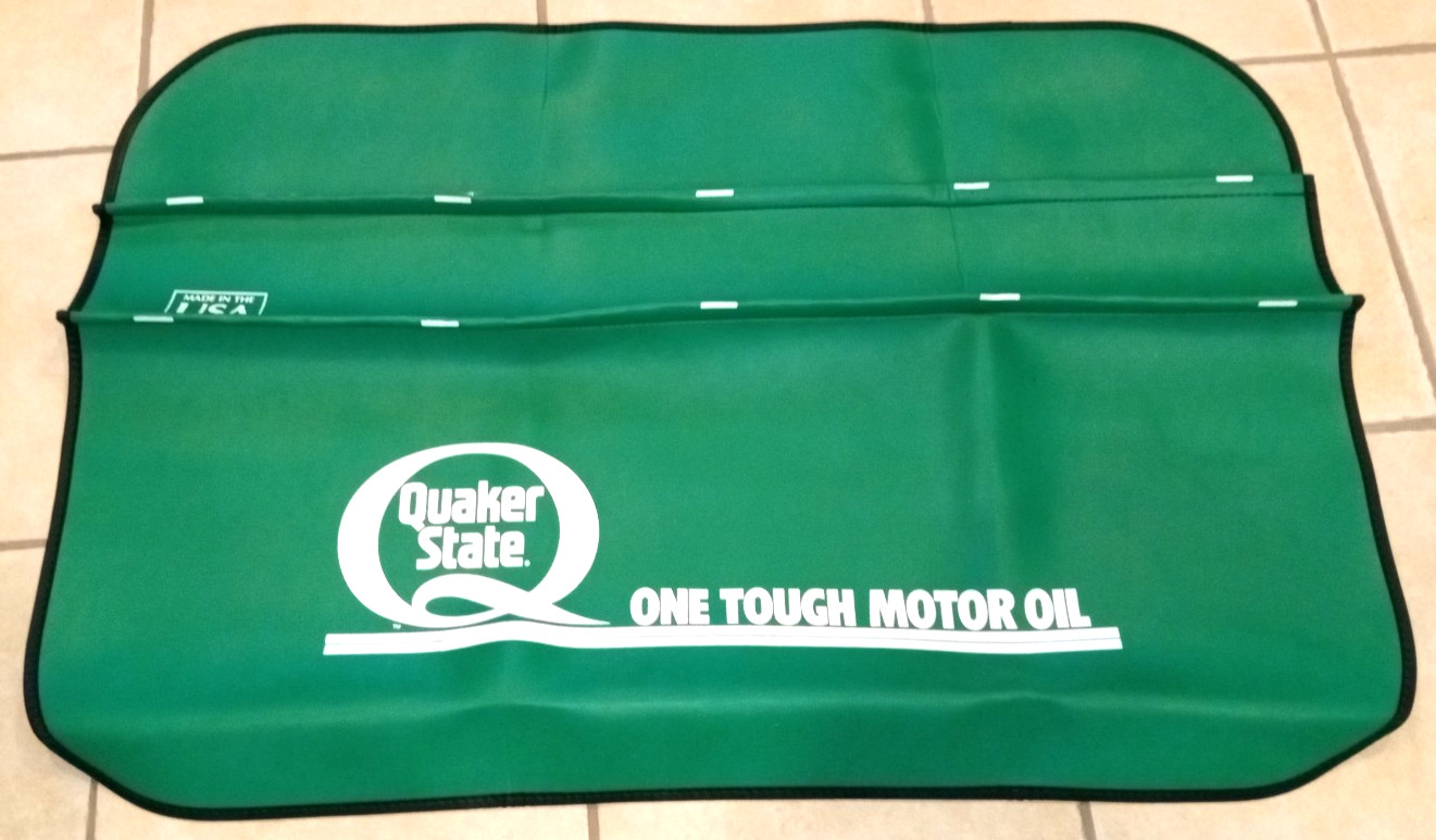 Vintage NOS Quaker State Fender Cover One Tough Motor Oil Eppco Enterprises Nice