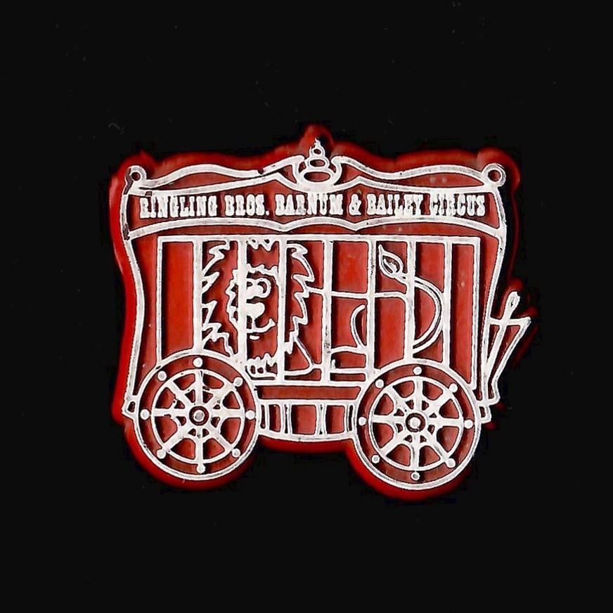 Ringling Bros. Circus Vtg Novelty Magnet Rubber Souvenir Advertise Fridge  \'70s