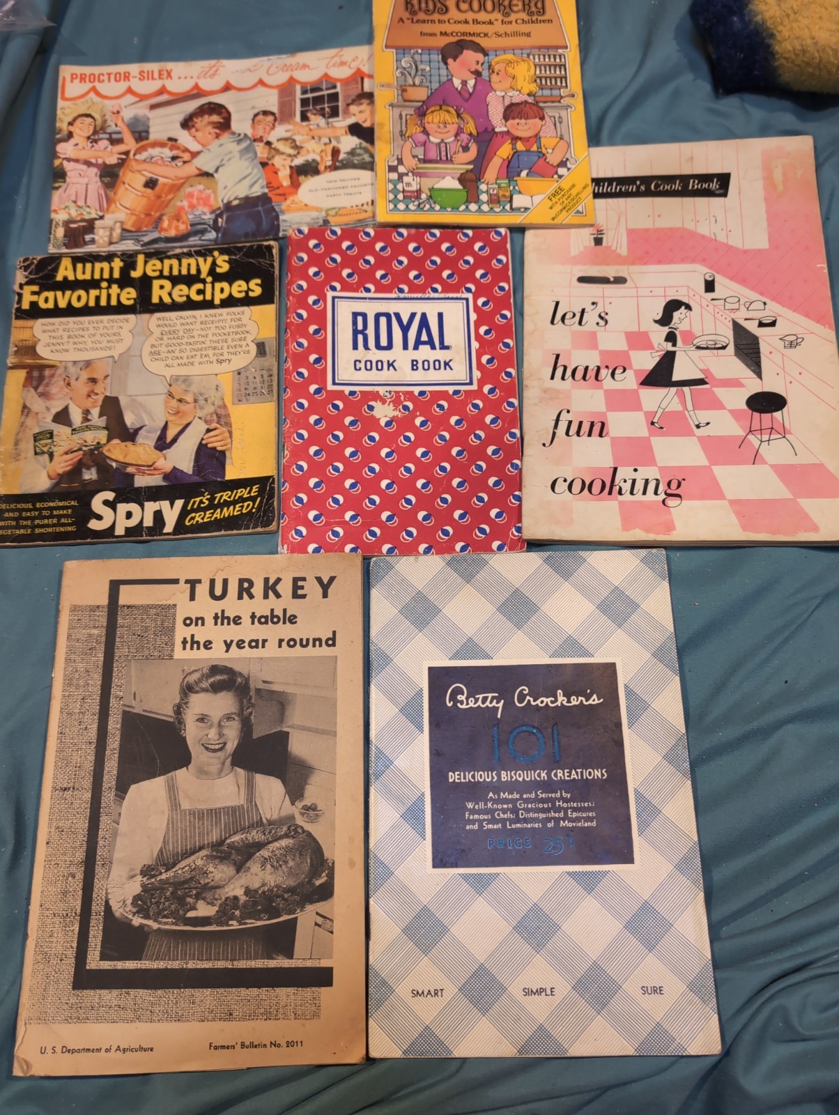 Vintage Lot Of 7 Cooking Pamphlets Recipes