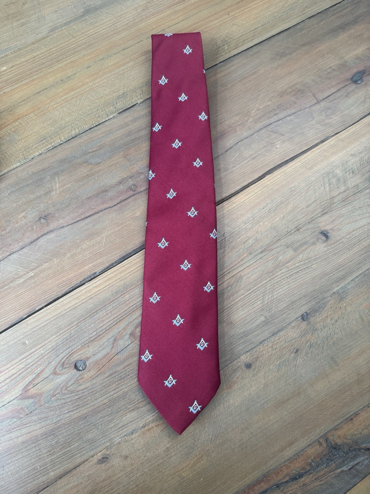 Masonic Lodge Tie Red
