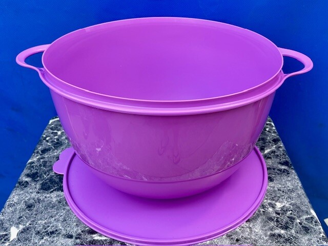 Tupperware Thatsa Bowl Jumbo 59 Cup Mega Various colors to choose from New