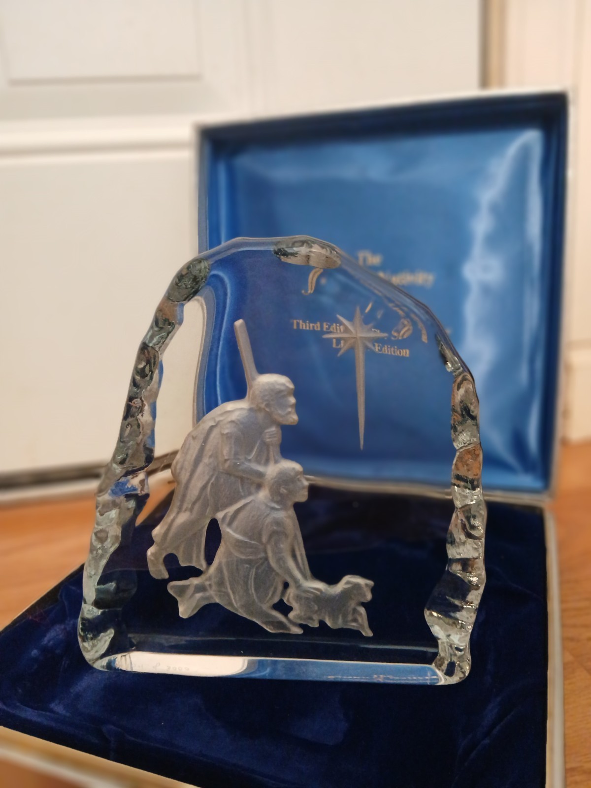 1981 The Fostoria Nativity Crystal \