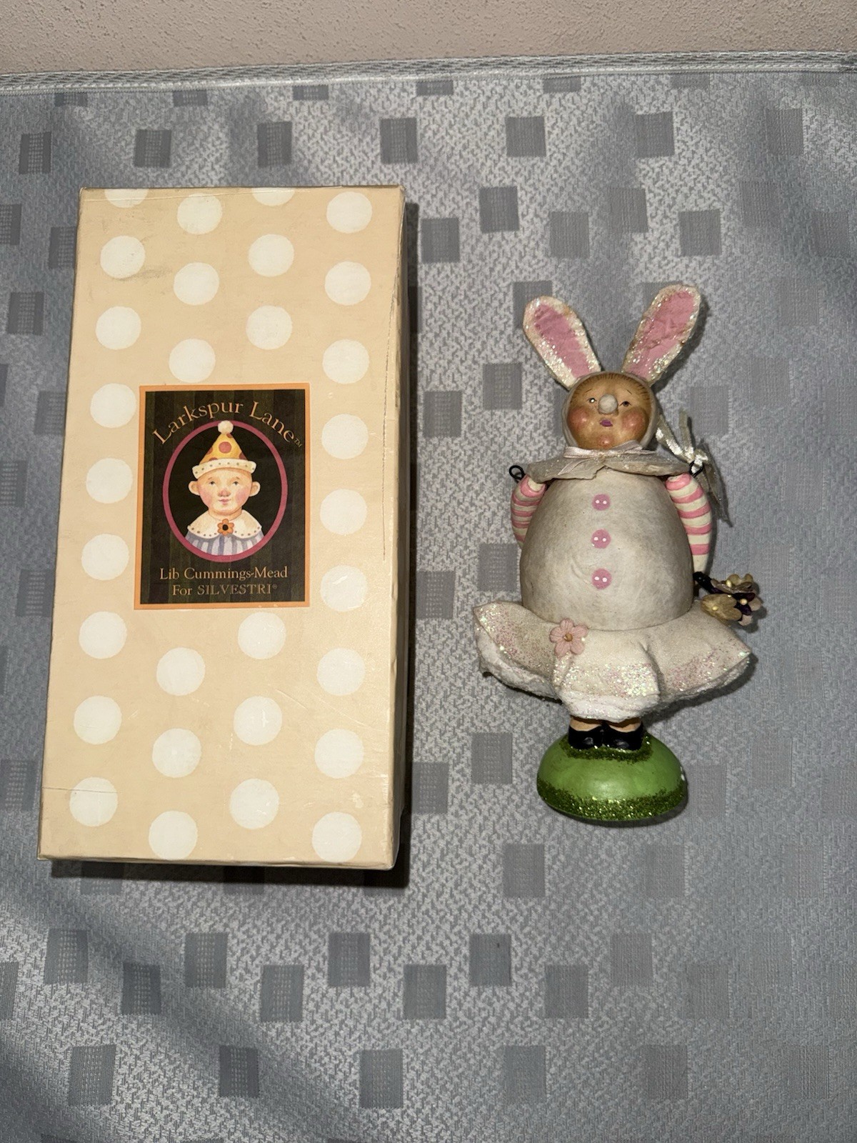 Larkspur Lane Silvestri BUELLA BUNNY Figurine Lib Cummings-Mead EASTER, 9\
