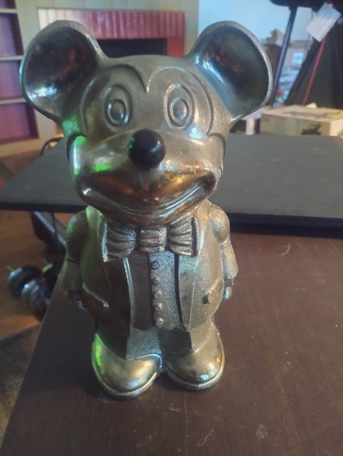 Vintage Mickey Mouse Heavy Metal Bank Made In England No Key Vintage Mickey Mouse Heavy Metal Bank Made In England No Key