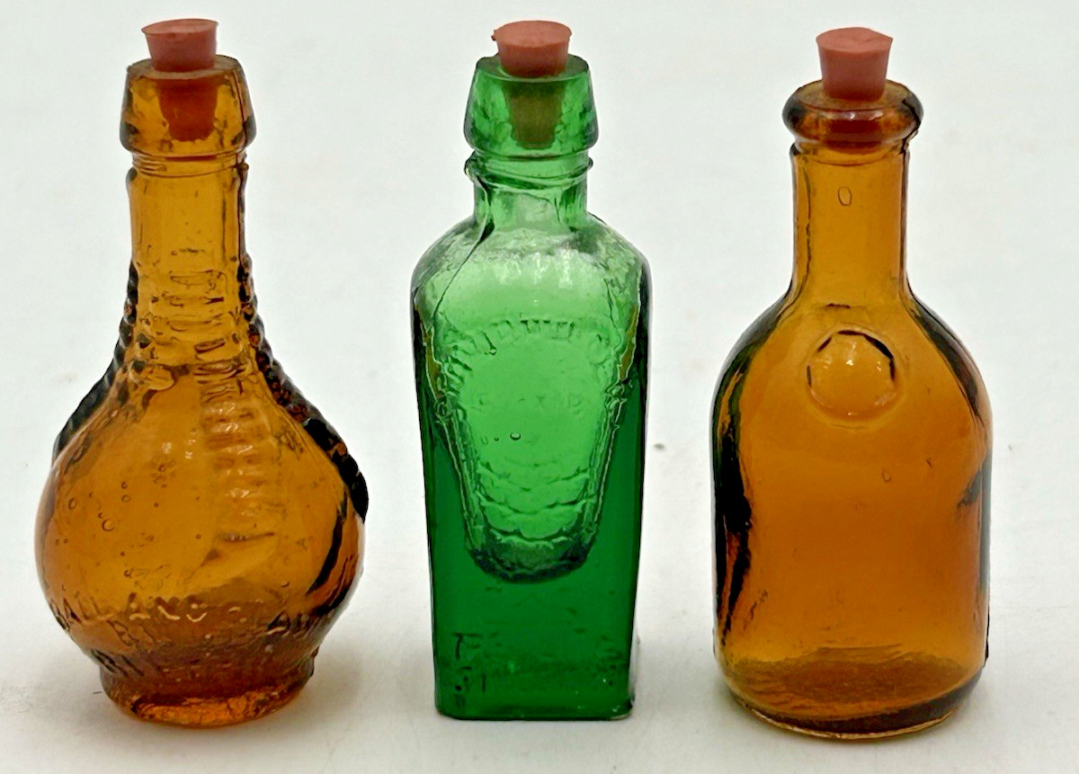 3 Vtg Taiwan Mini Glass Bottles Treelite Elixer Ball And Claw Bitters Apothecary