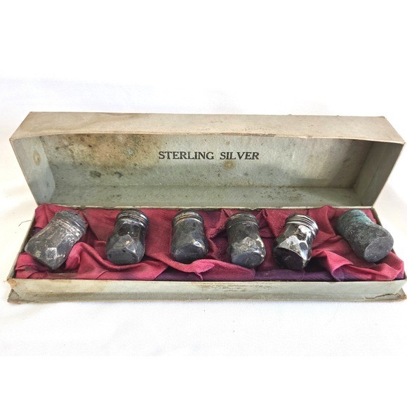 Vintage Sterling Silver Miniature Individual Salt/Pepper Shakers Set of 6 Boxed Vintage Sterling Silver Miniature Individual Salt/Pepper Shakers Set of 6 Boxed