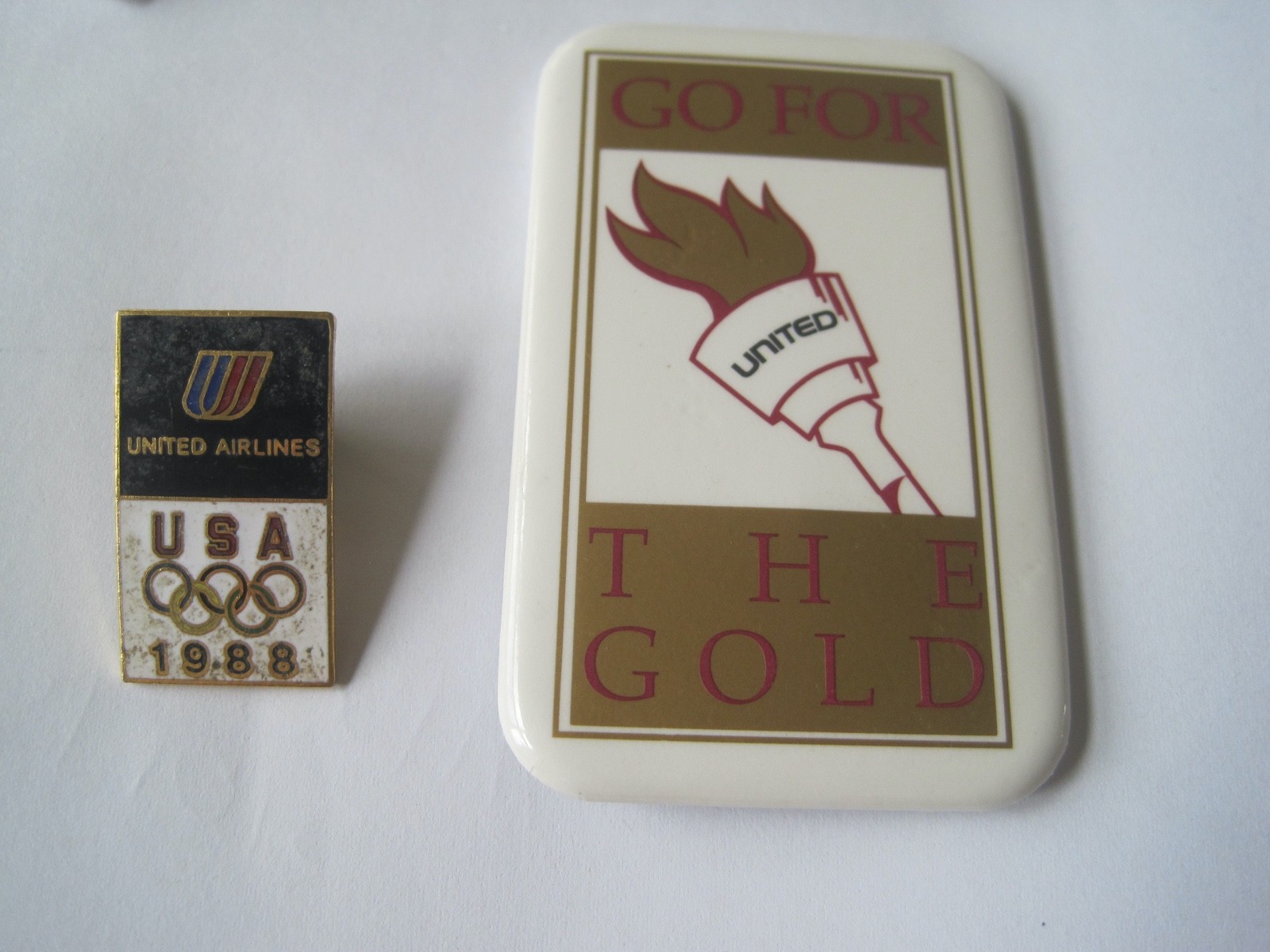 United Airlines USA 1988 Go For The Gold Olympics Pin Lot 2