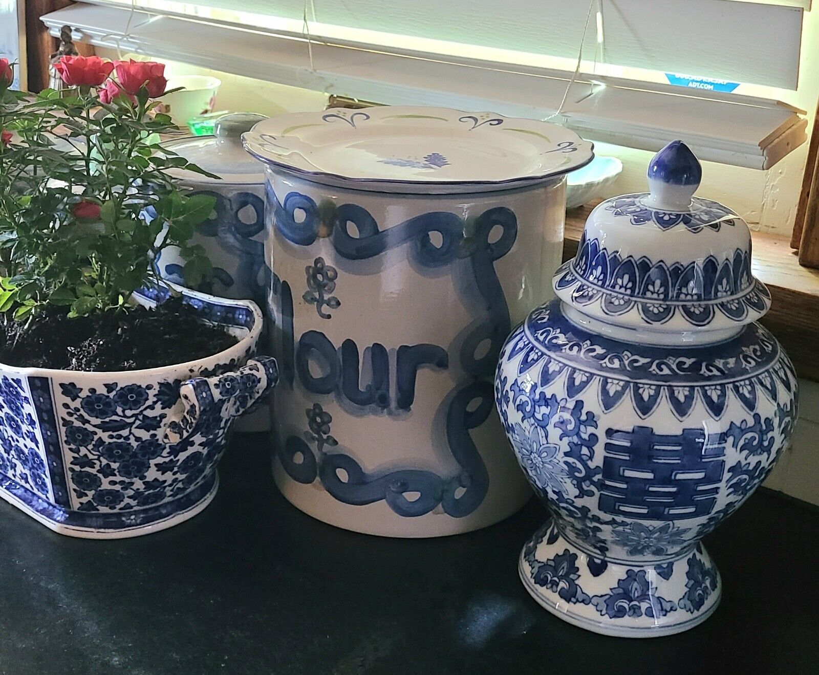 Vintage Chinese Porcelain Qianlong Style Ginger Jar