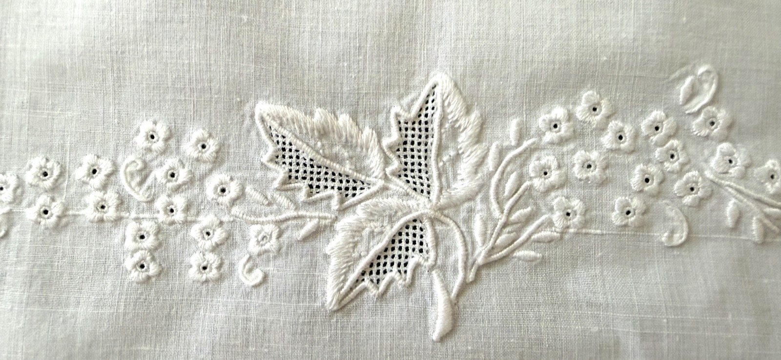 Vintage White Embroidered Cotton Sheet  B370