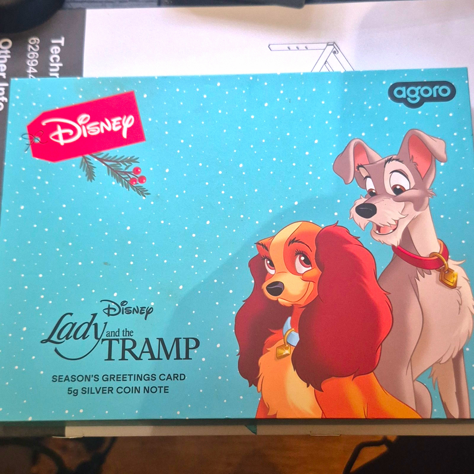 Agoro Disney Lady and the Tramp Season's Greetings Card & Coin Note 2024