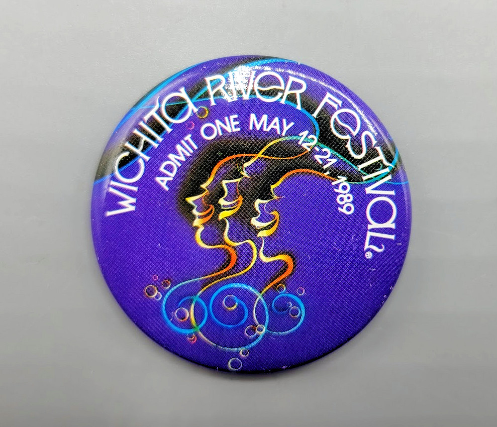 1989 KANSAS EVENT WICHITA RIVERFEST WICHITA RIVER FESTIVAL BUTTON PINBACK