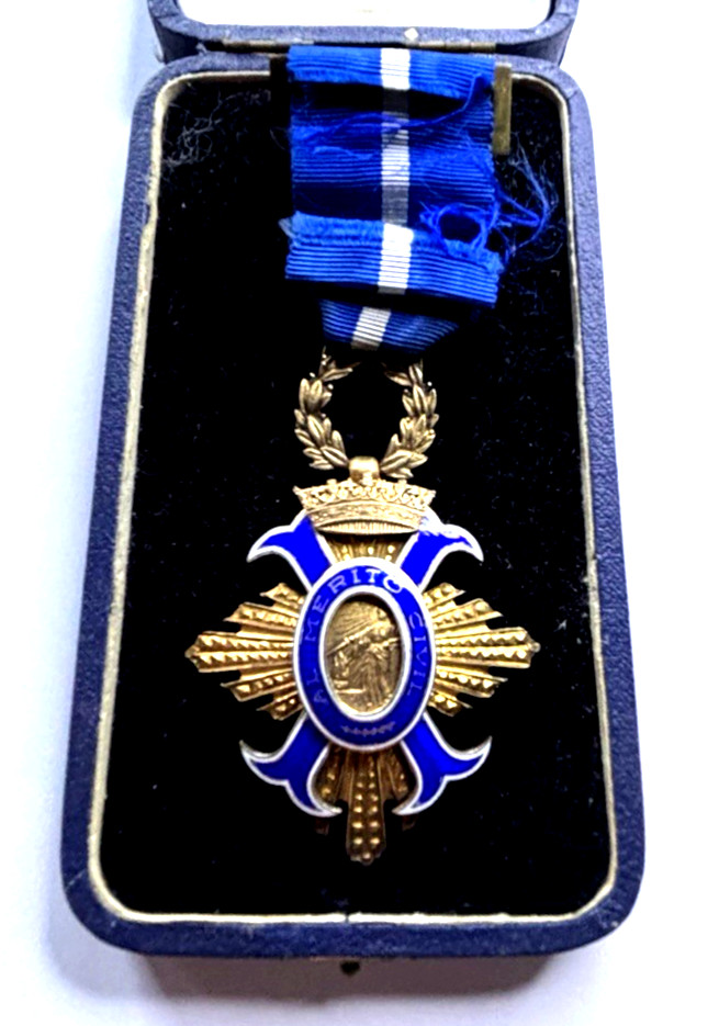 Original Spain Order of Civil Merit 4th Class Breast Star Medal Decoration