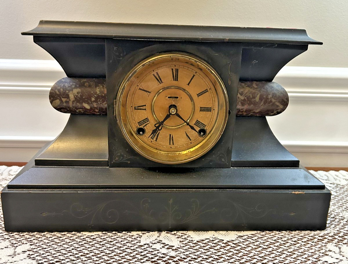 Antique E. Ingraham \