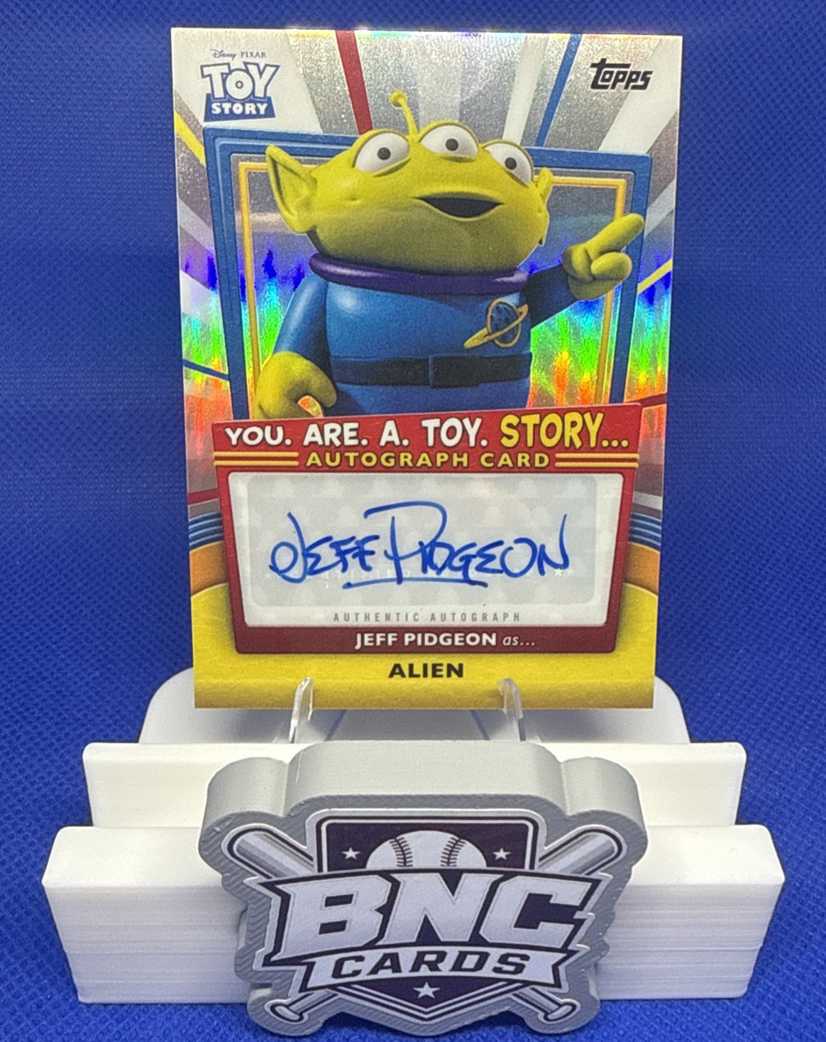 2025 Topps 30 Years Of Toy Story Jeff Pidgeon As Alien SP Refractor Auto 2025 Topps 30 Years Of Toy Story Jeff Pidgeon As Alien SP Refractor Auto