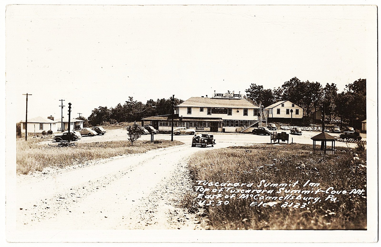 RPPC Cove Mountain East Of McConnellsburg PA Tuscarora Summit INN Cars m. 1948 RPPC Cove Mountain East Of McConnellsburg PA Tuscarora Summit INN Cars m. 1948