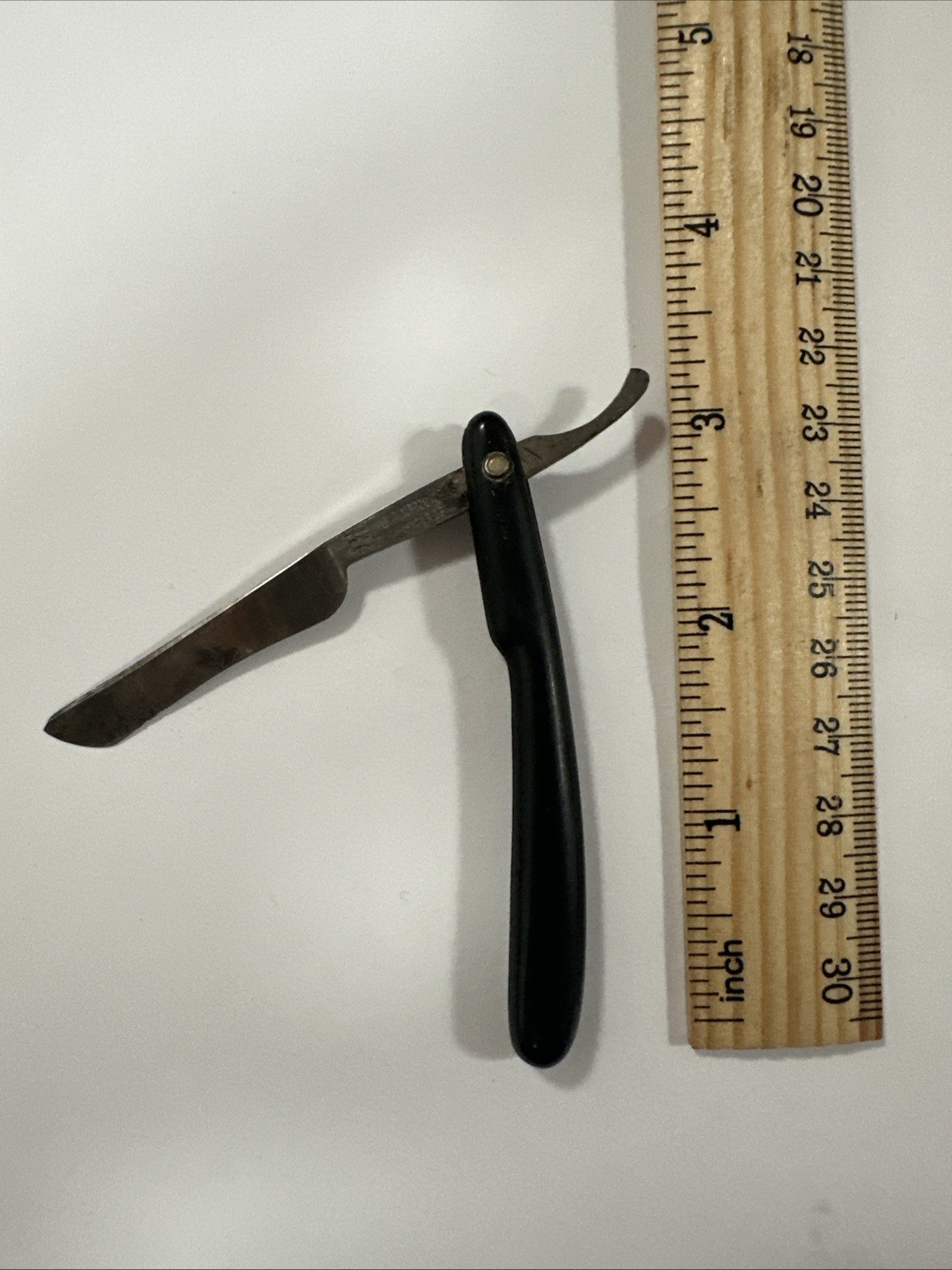 Vintage Street Razor J.A. Henckels Twin Works Germany