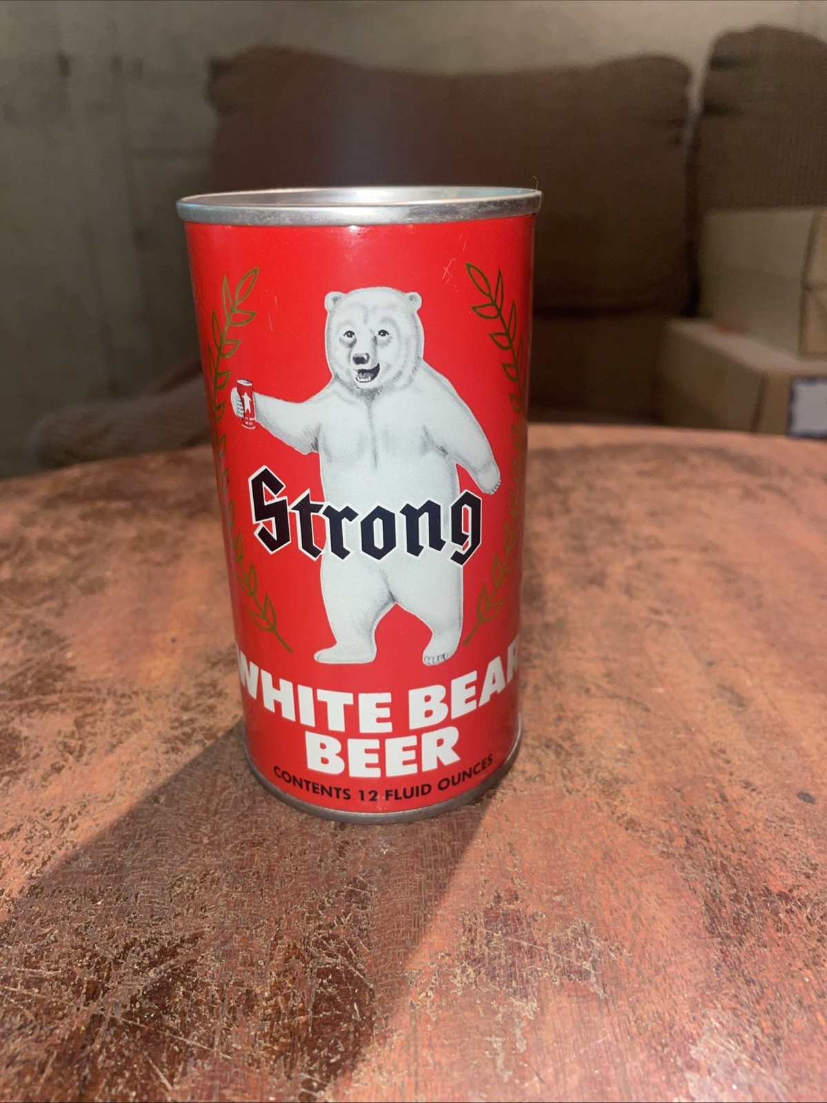 WHITE BEAR STRONG BEER CAN-WALLTER\'S BRG., EAU CLAIRE,WIS (Empty)