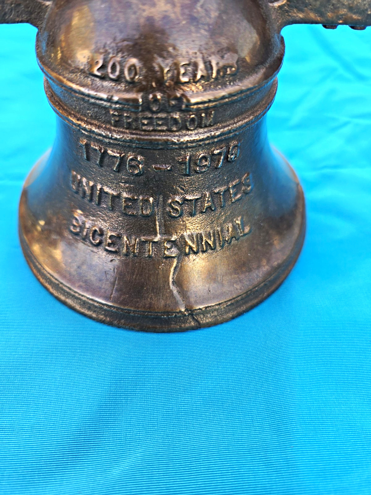 1976 United States Bicentennial Liberty Bell Engraved Metal, Antique Bronze