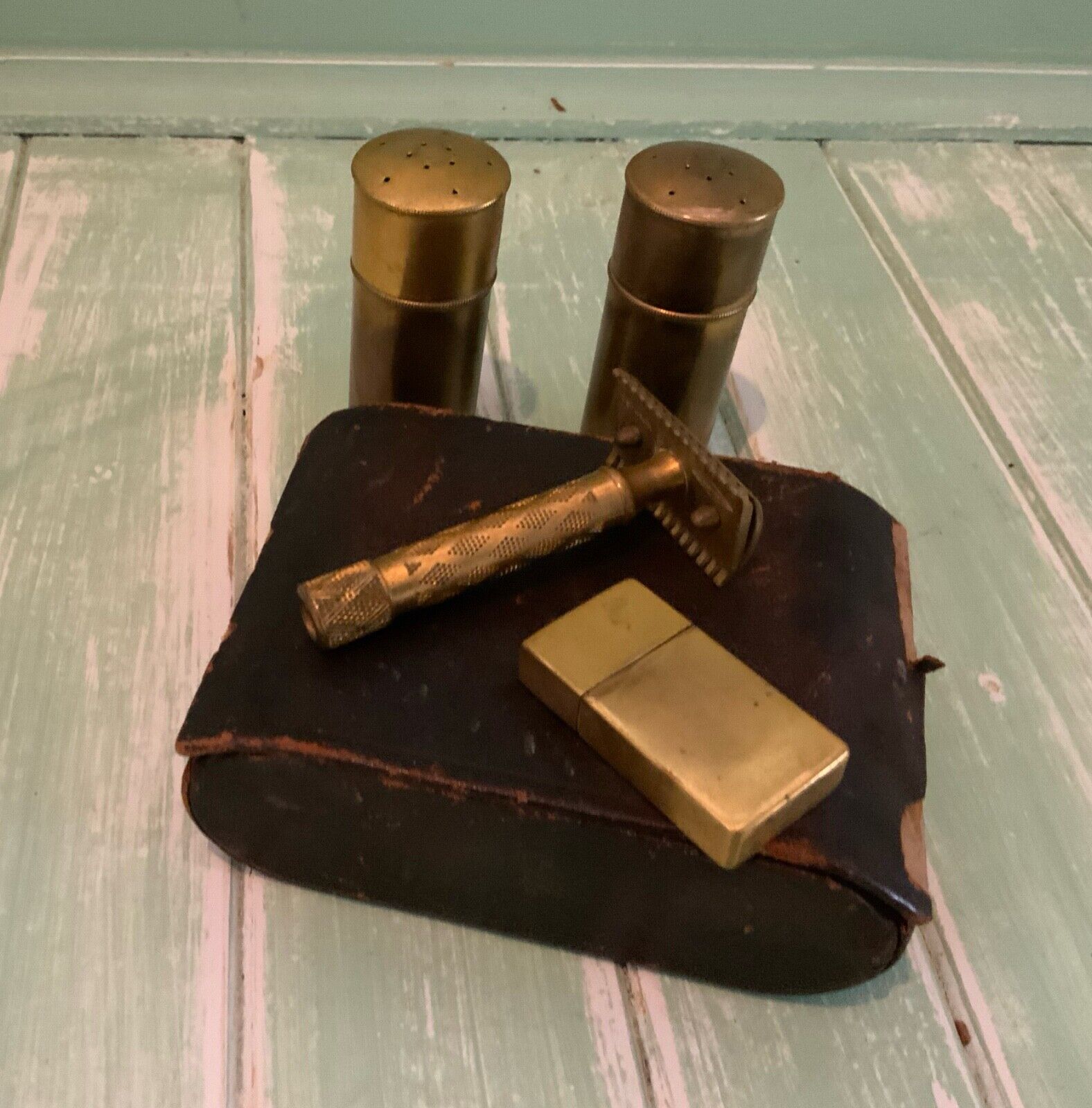 Gillette Antique Razor in  Original Leather Travel Case  100 yr old Gold Tone