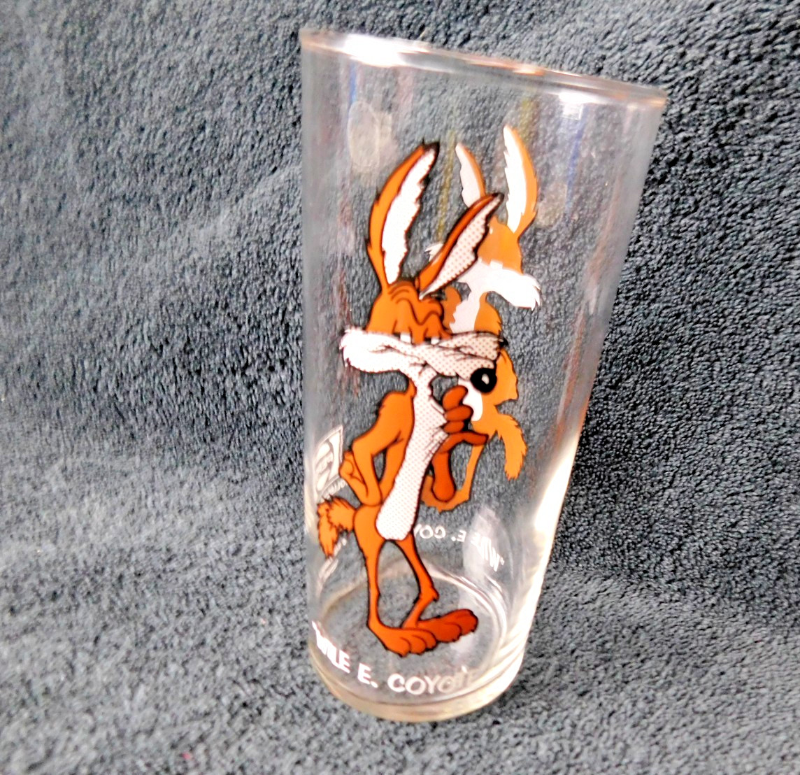Looney Tunes Wile E. Coyote Pepsi Collector Drinking Glass Vtg 1973 Warner Bros.