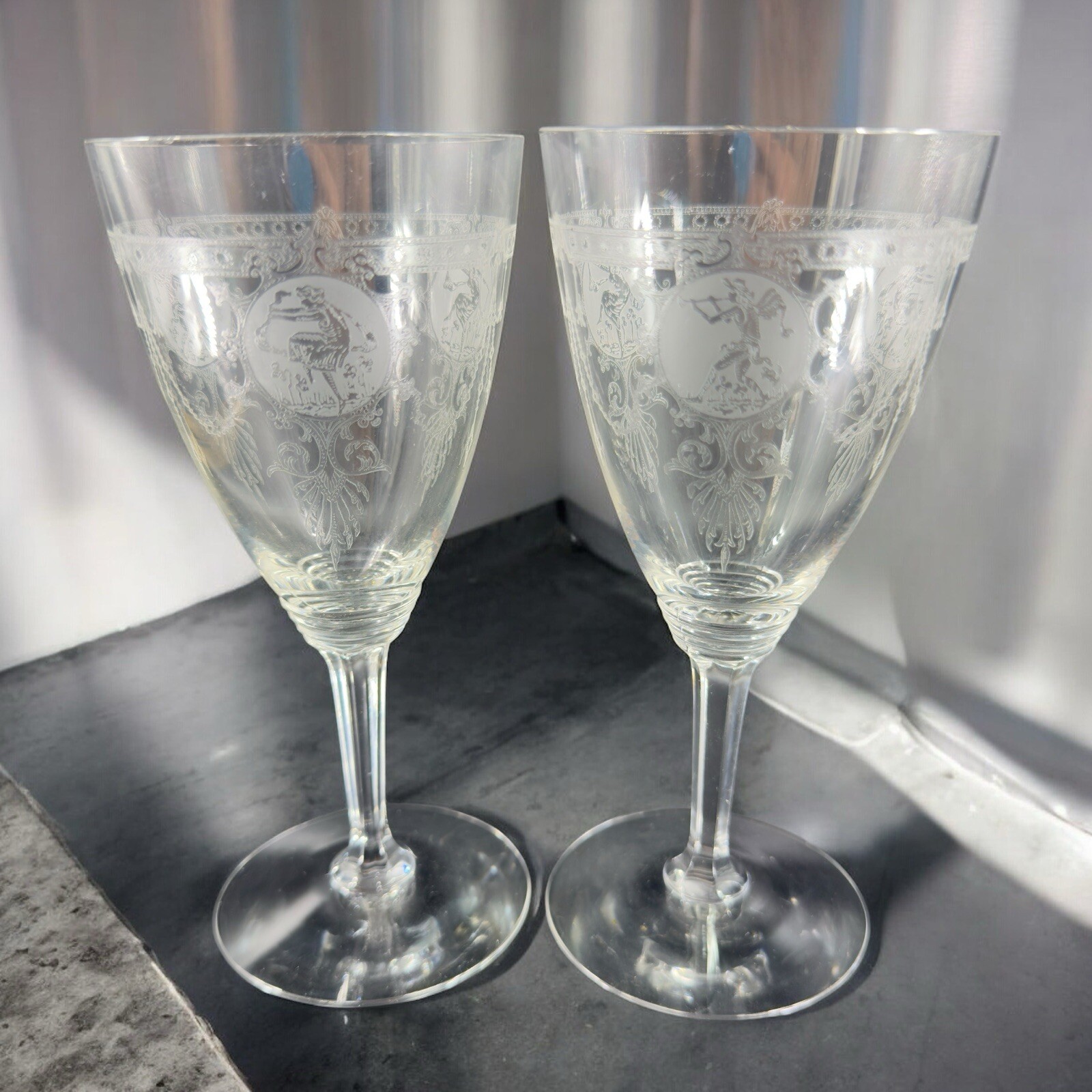 Heisey Pied Piper Etched Crystal Water Goblet Delicate Stemware Glasses Set 2