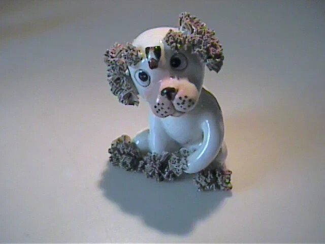 VINTAGE 1950\'S CERAMIC LEFTON JAPAN SPAGHETTI PUPPY DOG WITH A FLY ON HIS HEAD