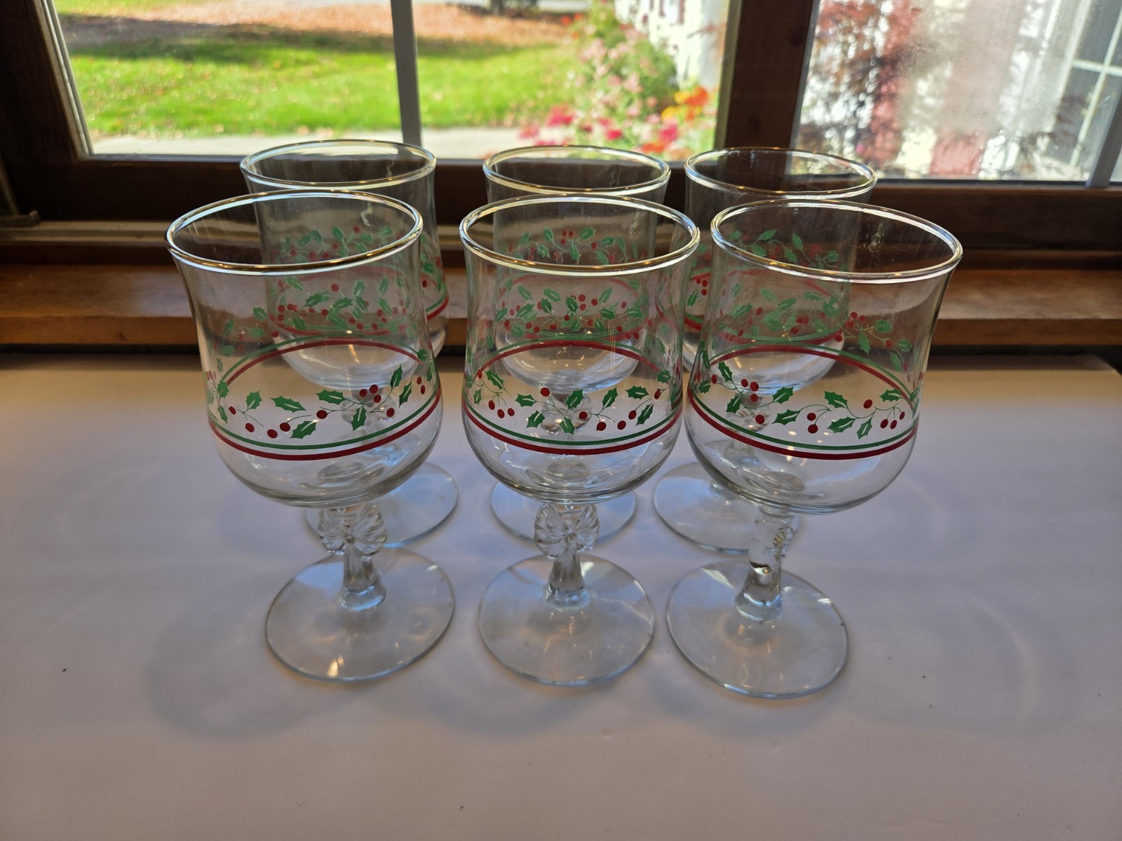 6 Vintage Arby\'s Christmas Holly Berry Glasses Wine Goblet Holiday 1985 