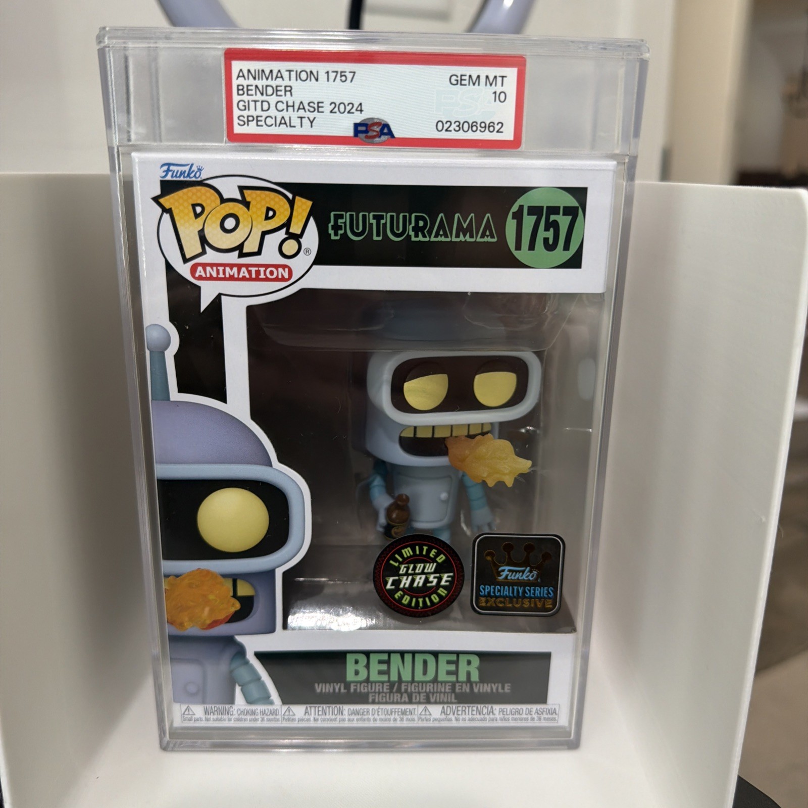 Funko Pop Futurama Bender Chase Glow in the Dark Specialty Series #1757 PSA 10