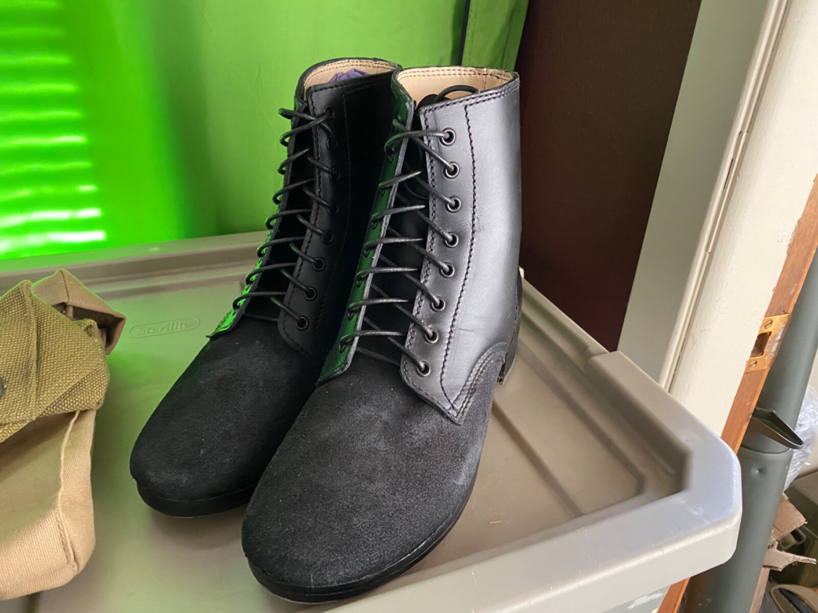 WWII GERMAN M1943 M42 BLACK LEATHER LOW BOOTS- SIZE 12 WWII GERMAN M1943 M42 BLACK LEATHER LOW BOOTS- SIZE 12