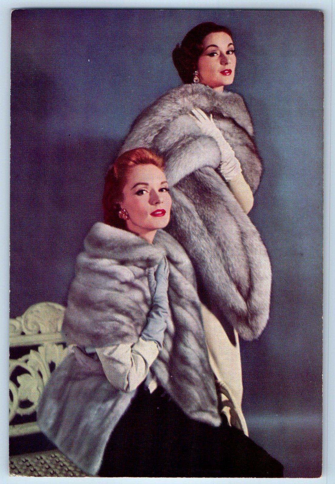 c1950\'s Women Albert Gioielli Furrier Fur Scarf Fashion Advertising Postcard