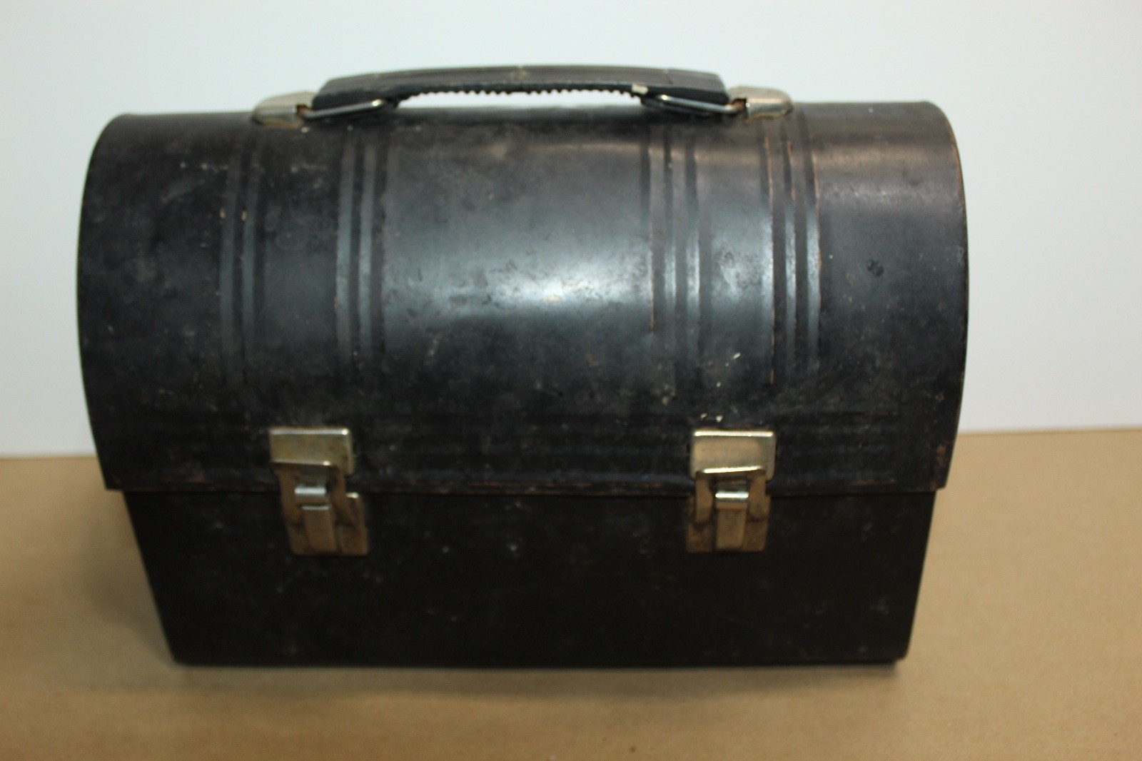 Vintage Aladdin Industries Vintage 1950\'s Black Dome Lunchbox No Thermos