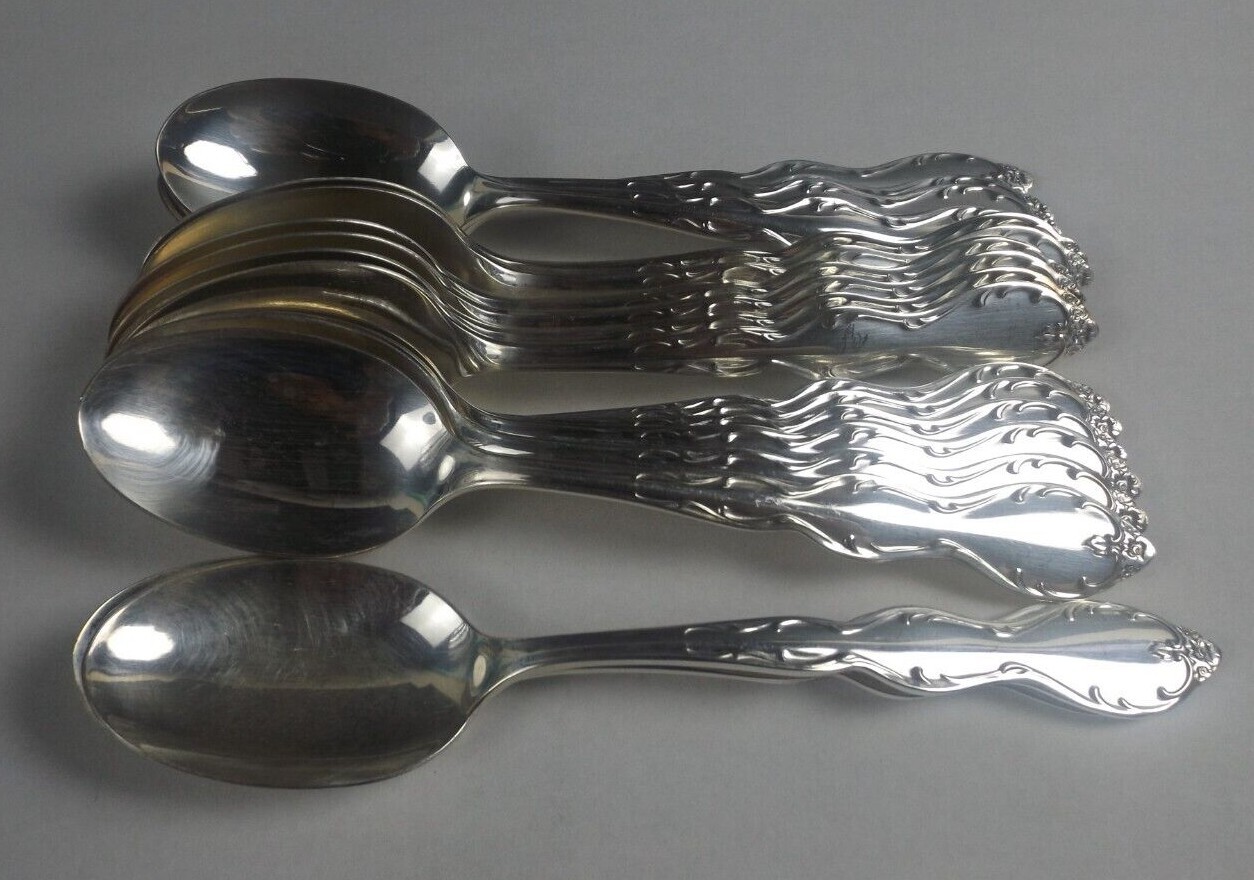 18 IS Wm Rogers Camelot Melody Teaspoons Silver Plate 