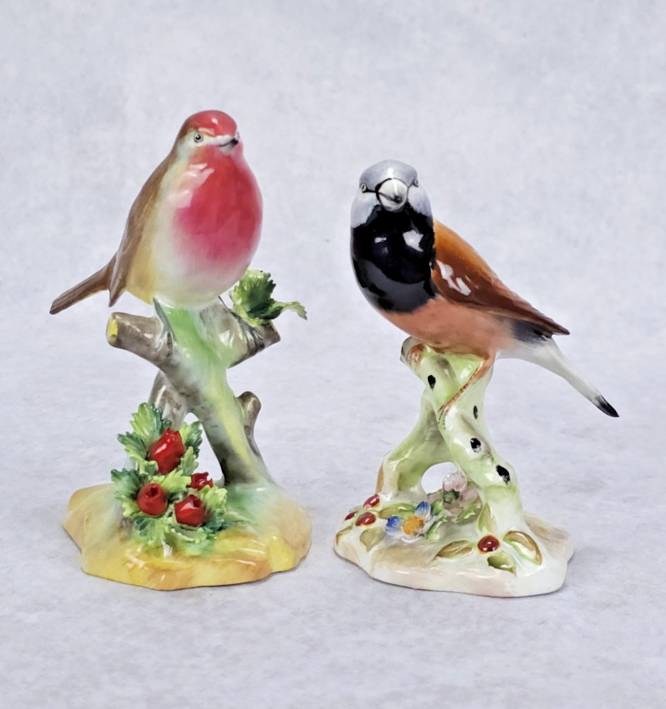 Vintage Royal Adderley English Robin & Grass Finch Bone China Birds England Pair
