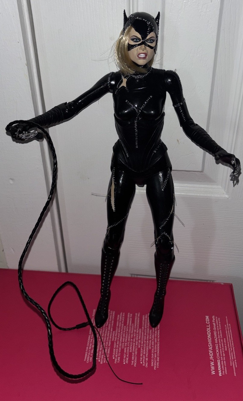 Catwoman Batman Returns NECA 1/4 Scale 18\