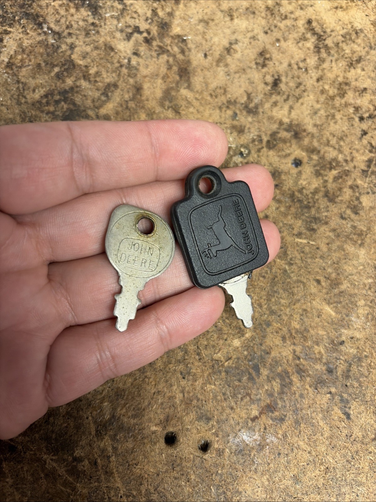 Vntg John Deere Key Lot M92426 M40718 Set 2 Replacement Parts Metal Plastic OEM