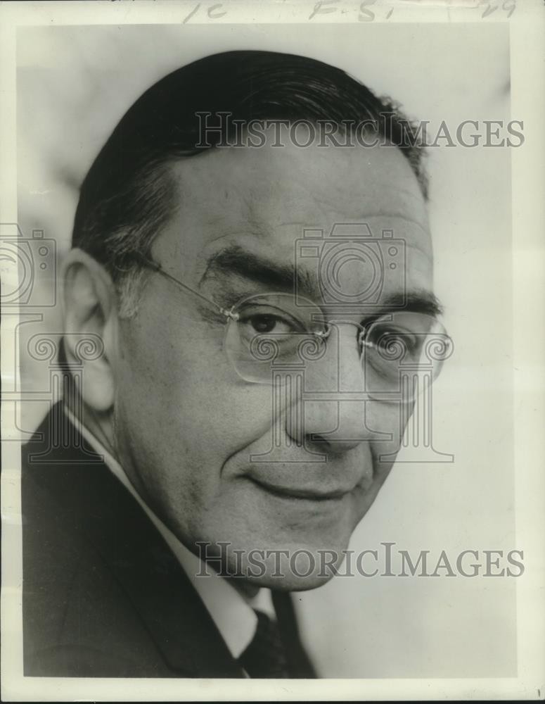 1974 Press Photo Dr. Carlton Fredericks, author and nutritionists in New Orleans 1974 Press Photo Dr. Carlton Fredericks, author and nutritionists in New Orleans