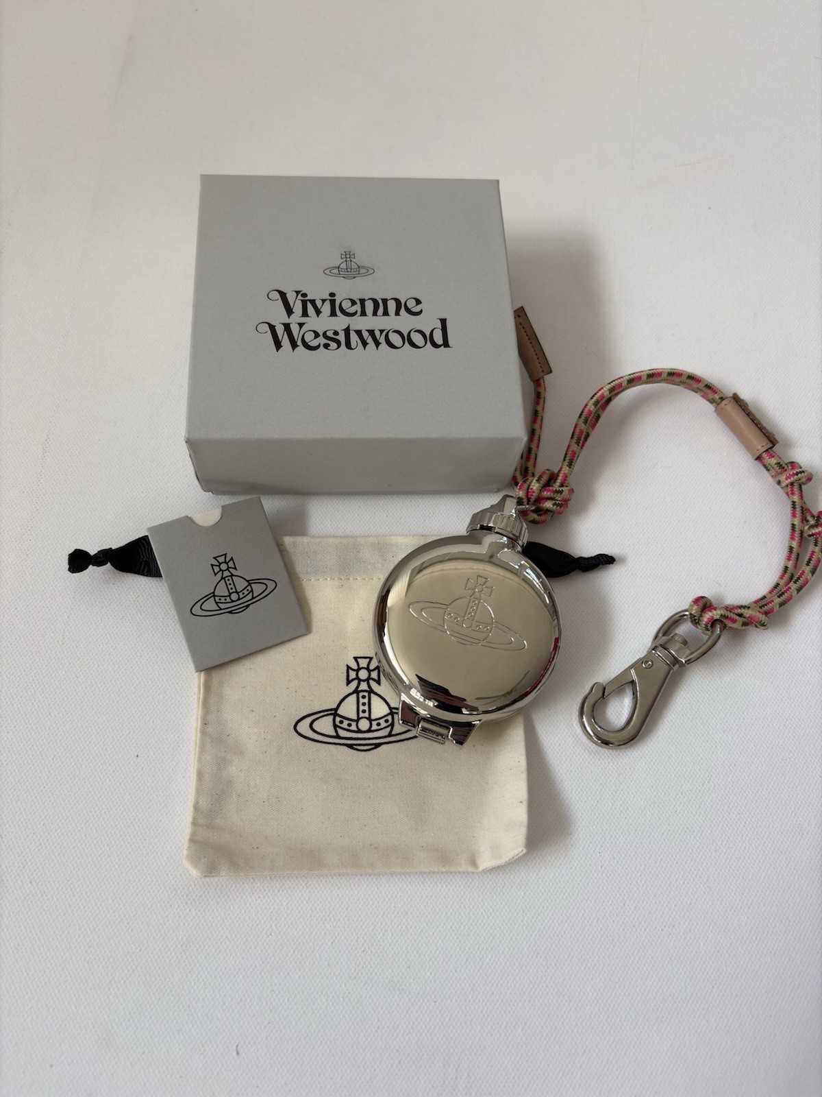 Vivienne Westwood Portable Ashtray Round Orb Pocket Sliver Ashtray BRAND NEW