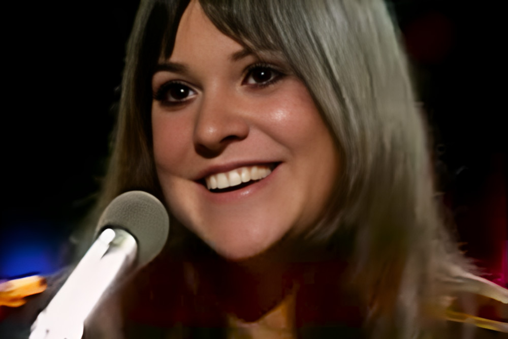 MELANIE - 4