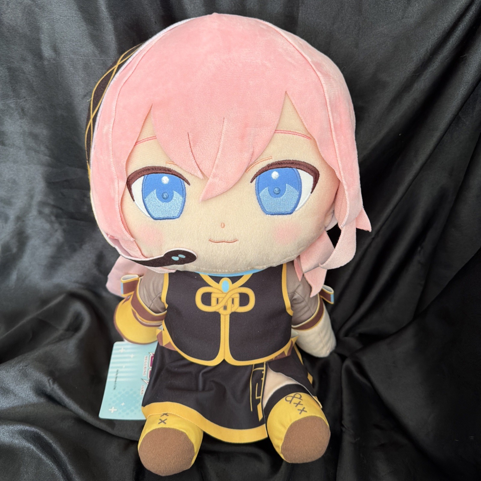 Round 1 Exclusive Megurine Luka Vocaloid Collab Large 14” Plush