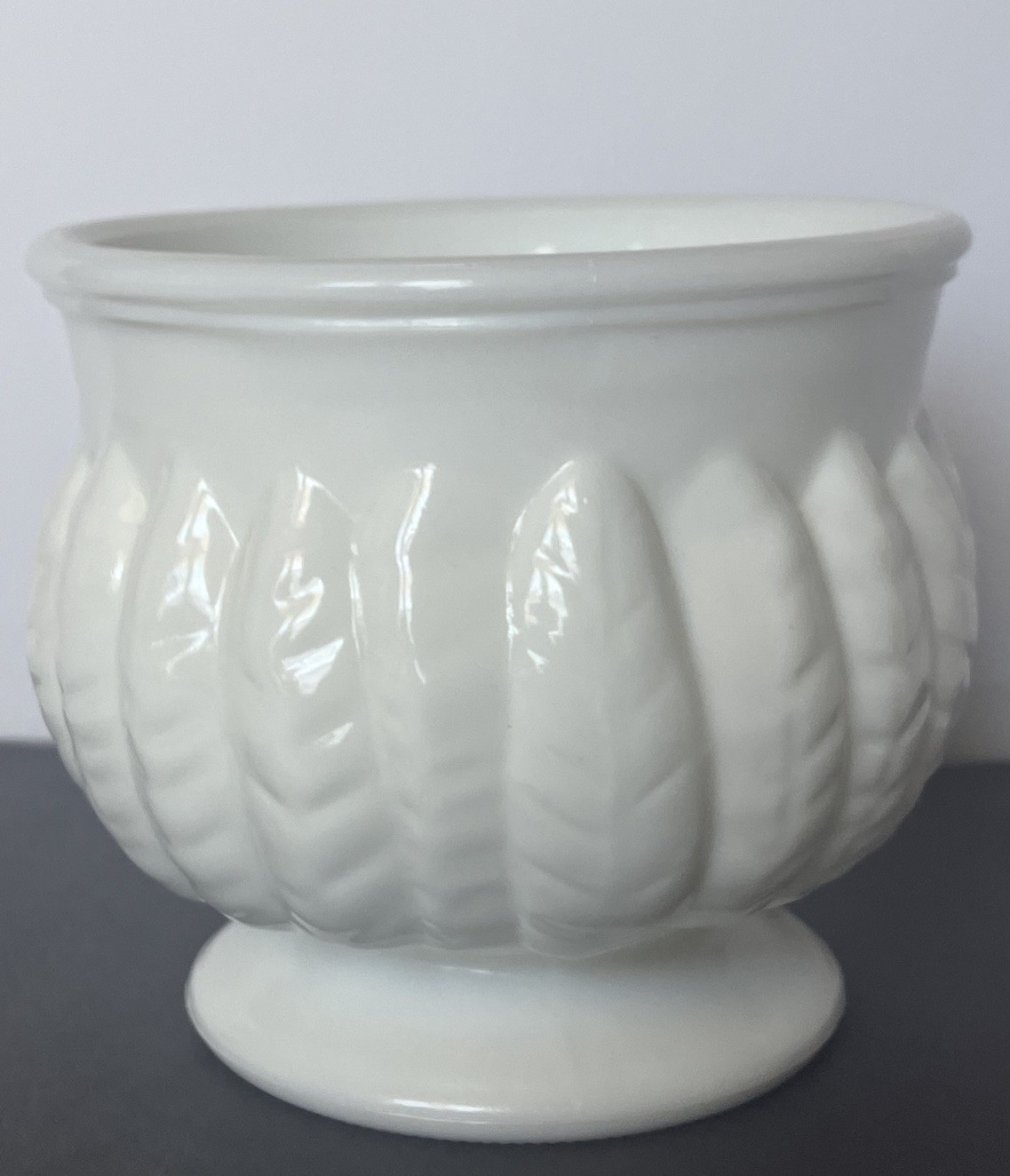 Vintage White Milk Glass Vase / Planter  4 X 4.5 Inches 3D Feathers