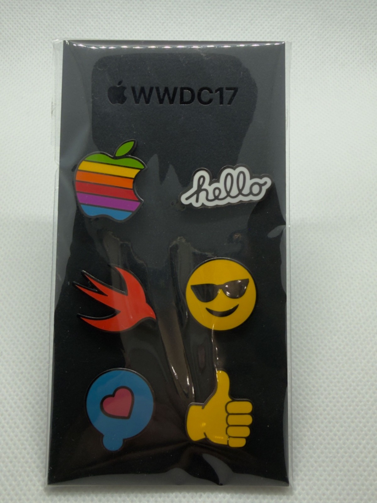 WWDC17 - WWDC 2017 - Pin Set Unopened