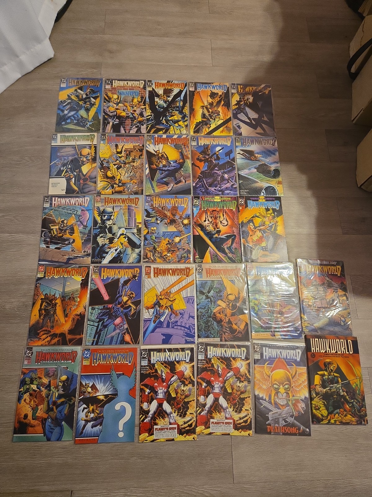 Hawkworld DC Comics Lot 1-9, 11-19, 21-23, 25,27, 31, Annual 1 + GN 90\'-93 VF 