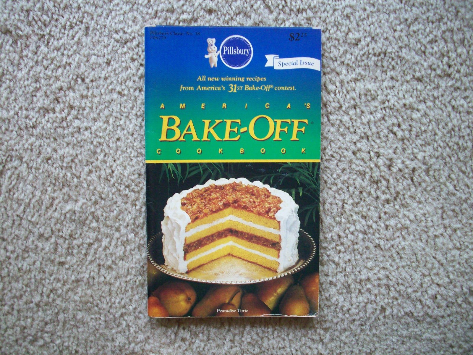 Pillsbury Bake-Off Recipe Booklet, 1984~ recipes from 31st Bake-Off, 110 pages